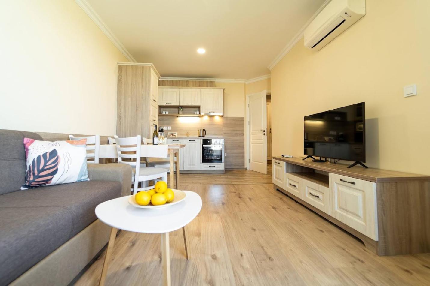 Burgas Beach Resort Apartments 3* Burgas